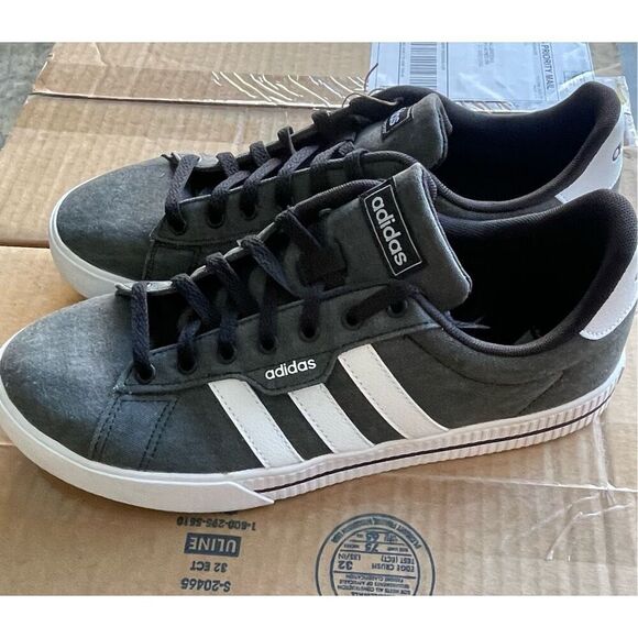 NWT adidas Daily 3.0 Men’s Canvas Skate Size 10 - Picture 5 of 7